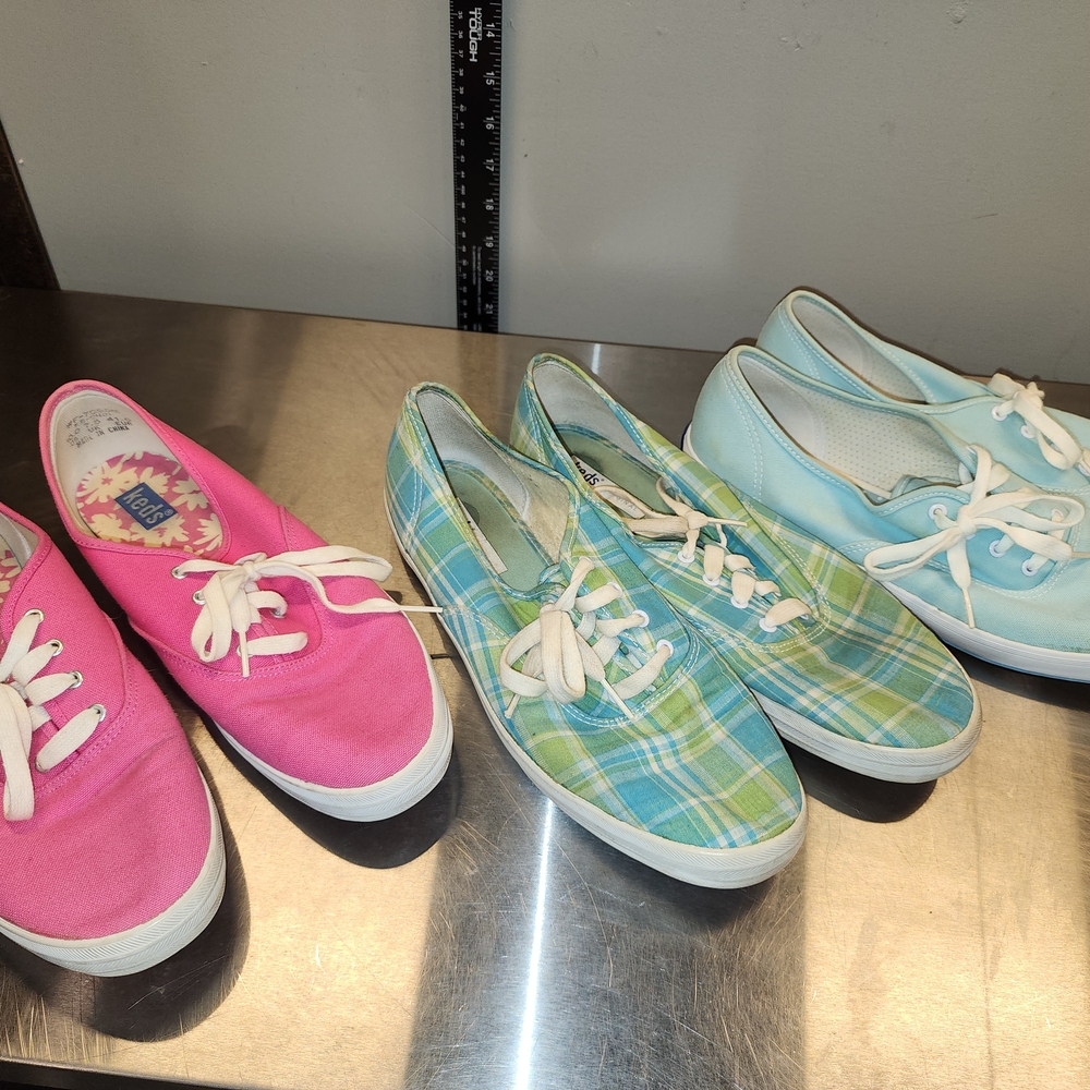 Vans Women's Pink and Green Plaid Sneakers